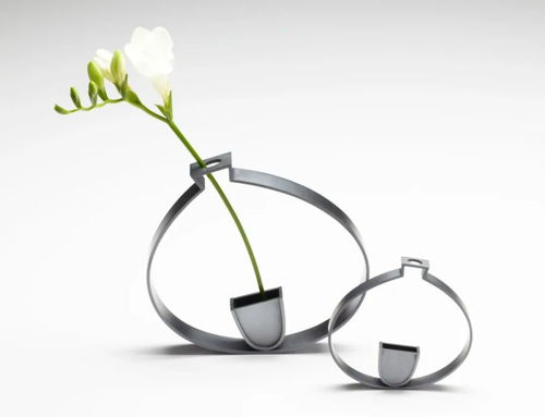 熔古 鑄今 中國(guó)國(guó)際當(dāng)代金屬藝術(shù)展在上海啟幕