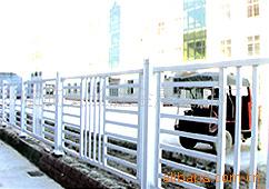 供應(yīng)pvc護(hù)欄 供應(yīng)產(chǎn)品 臨朐縣長勝金屬制品廠